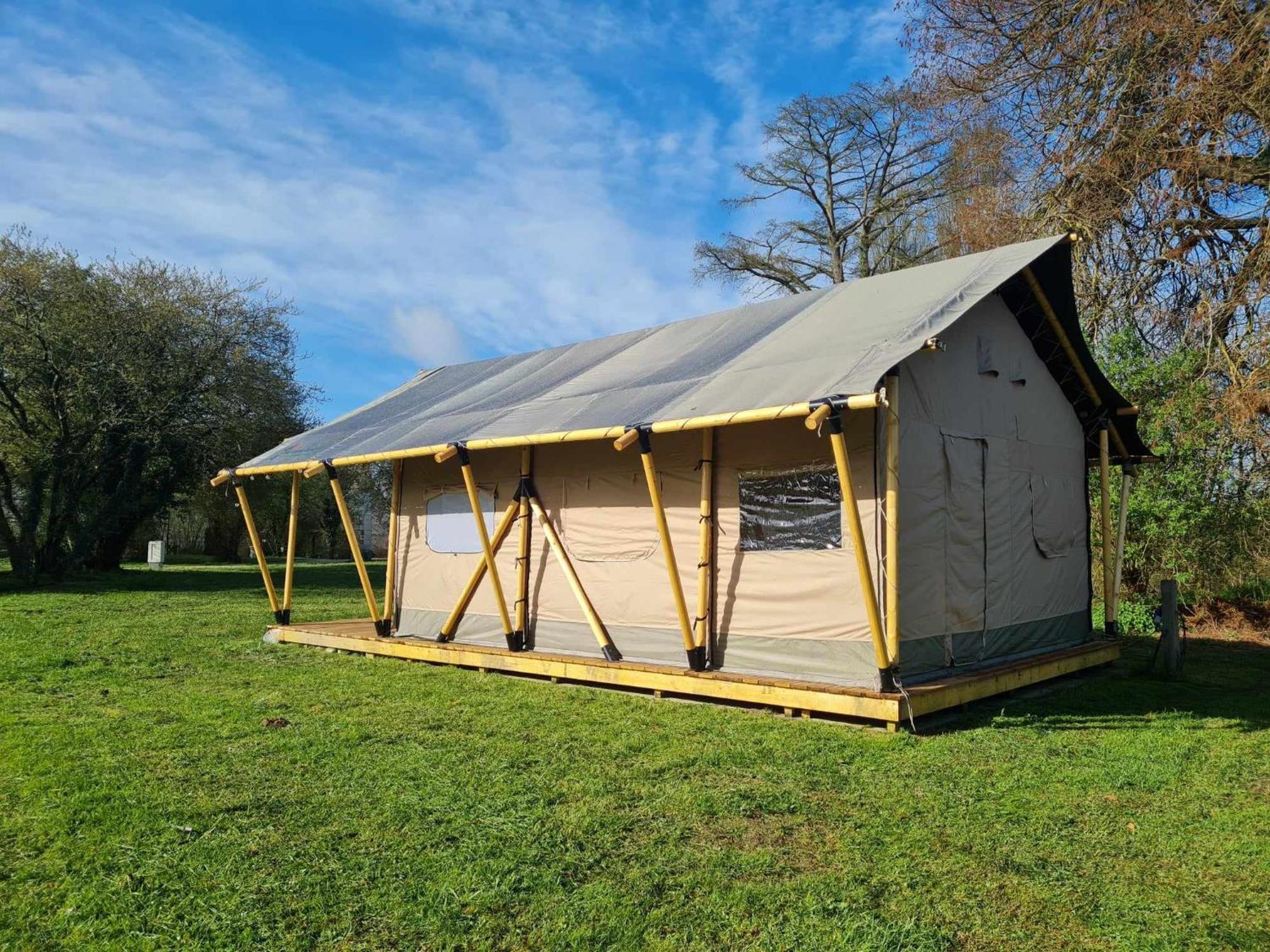 Camping De La Touche Ligueil Exterior photo